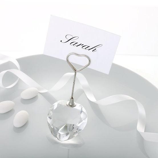 Simple Ways to Add a Touch of Sparkle to your Wedding Day Photo Simple Ways to Add a Touch of Sparkle to your Wedding Day