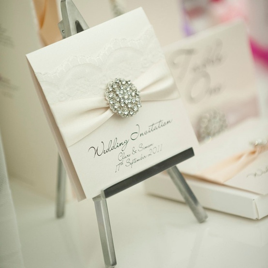 Simple Ways to Add a Touch of Sparkle to your Wedding Day
