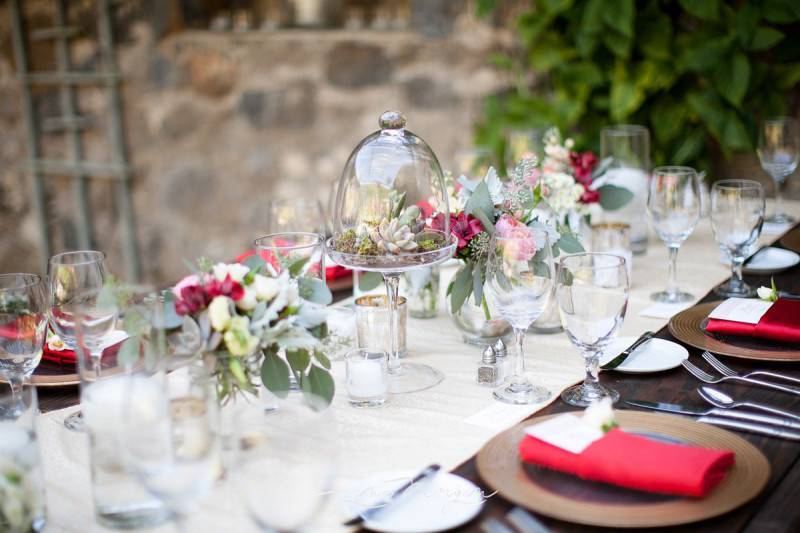 How to Instantly Make Your Wedding More Elegant Using Glass