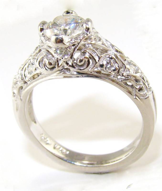 5 Amazing Vintage Gold Engagement Rings