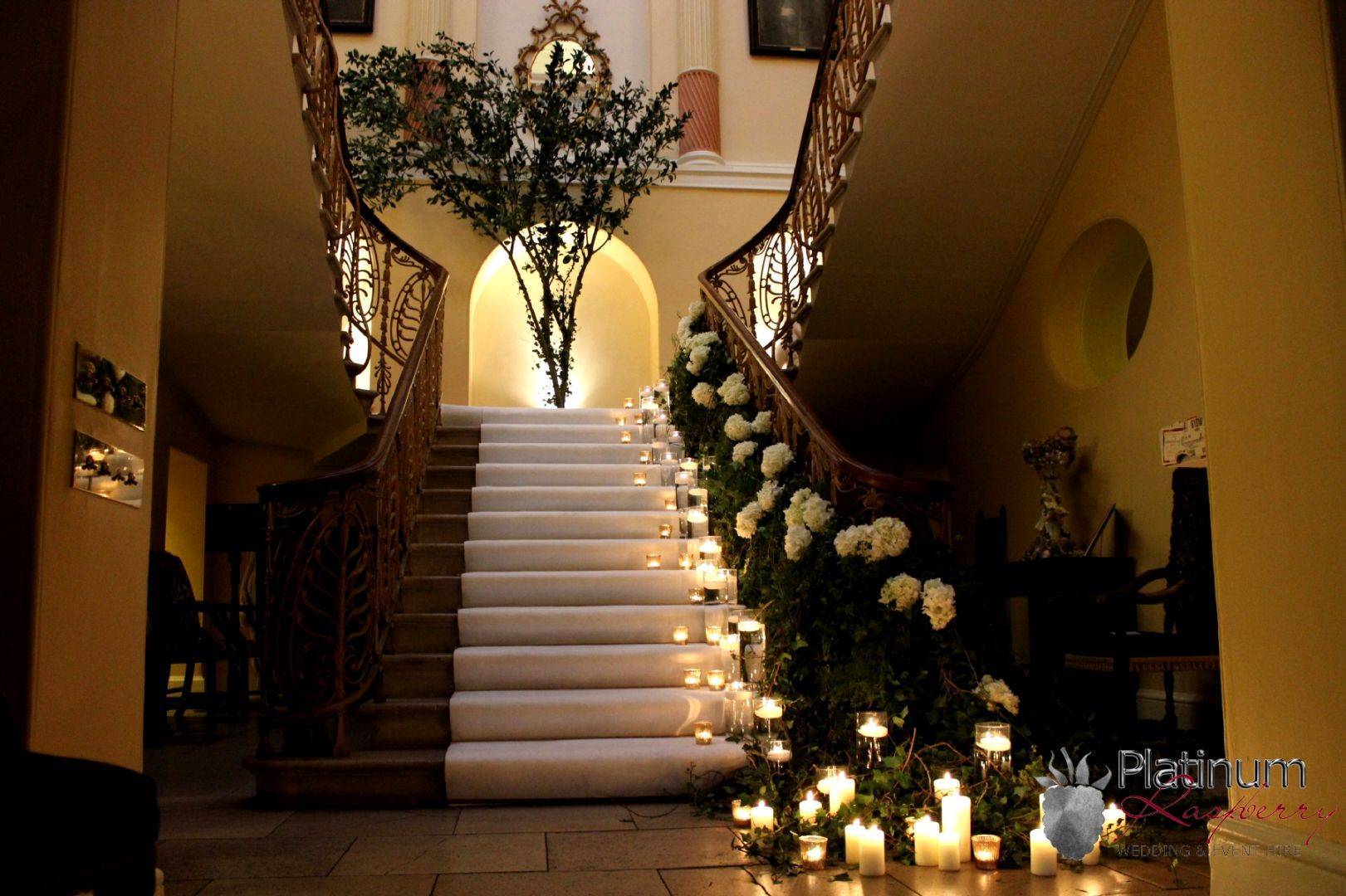 Add Some Wow to Your Wedding Using Candles
