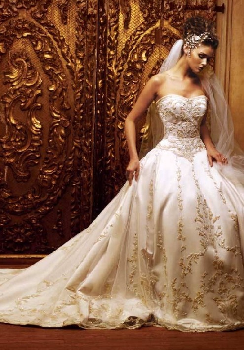 What to Do When You Can’t Afford a Wedding Dress