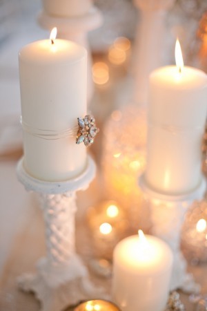 Elegant Wedding Details that Make a Difference Pillar Candles