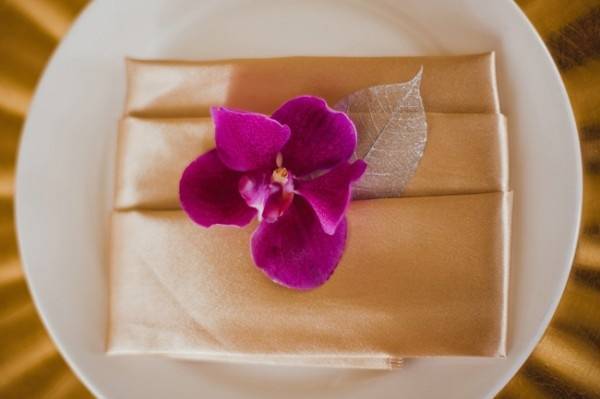 Fuchsia and Gold Place Setting