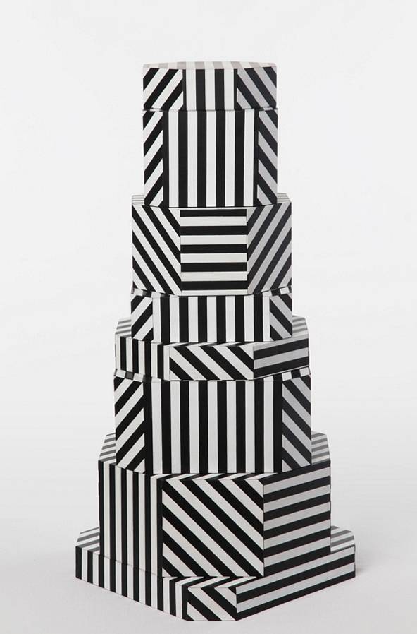 Crazy Wedding Ideas: Ideas for the Not-So-Traditional Bride Unique Striped Wedding Cake
