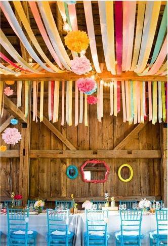 5 Ways to Add Color to Your Wedding