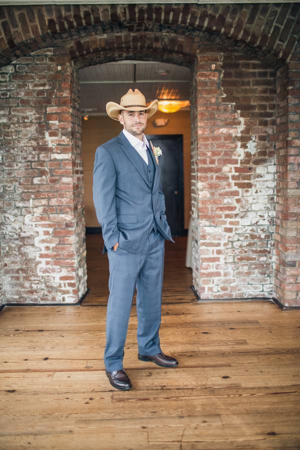 Western Charm Marries Southern Elegance