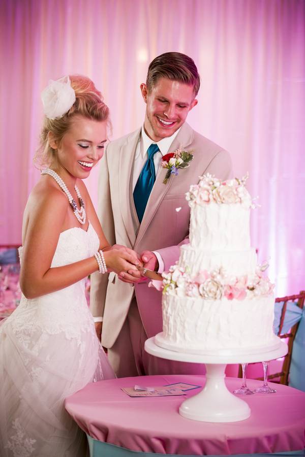 Love is Brewing – A Wedding Inspiration Shoot