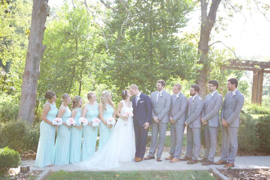 Adams_Merck_Holly_L_Robbins_Photography_callanwoldeatlantagaweddingphotographershollylrobbinsphotography061_low