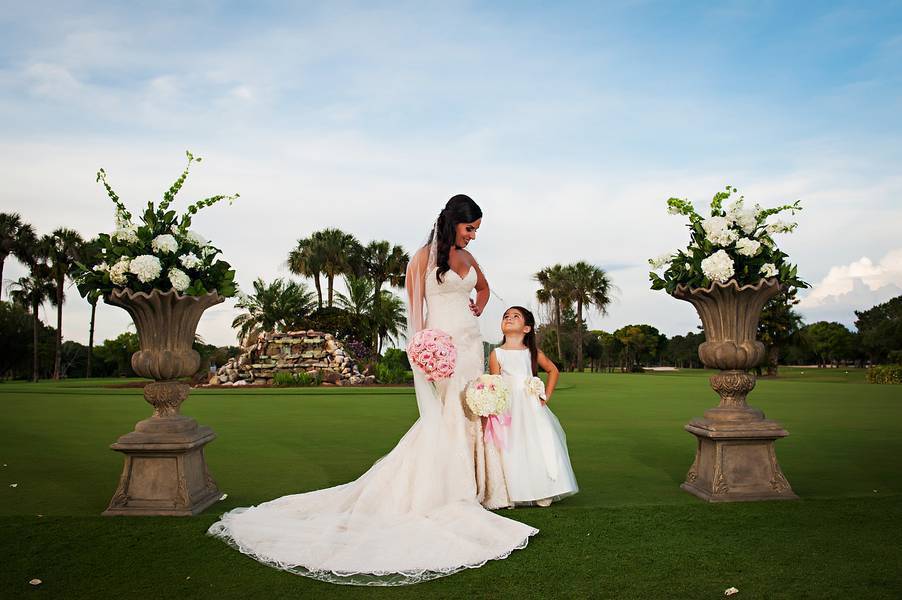 ALCALA_FERNANDEZ_Limelight_Photography_41115AndreaGastonCC0598_low