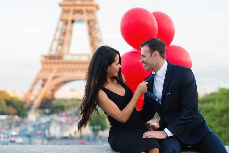 Elegant Engagement Photos: Inspiration