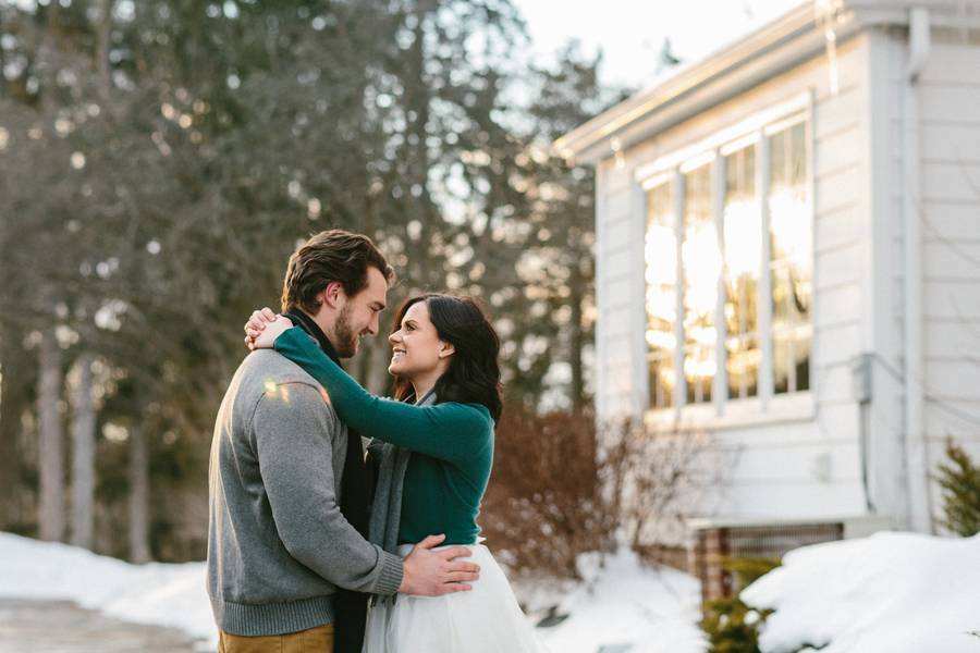 Gorman_Gillick_Mioara_Dragan_Photography_GillickEngagementWinterMioaraDraganPhotography0053_low