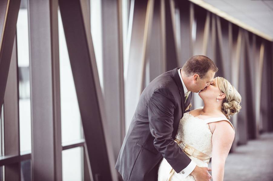 Hendren_McCrea_Jessika_Feltz_Photography_McCreaTBL1055_low
