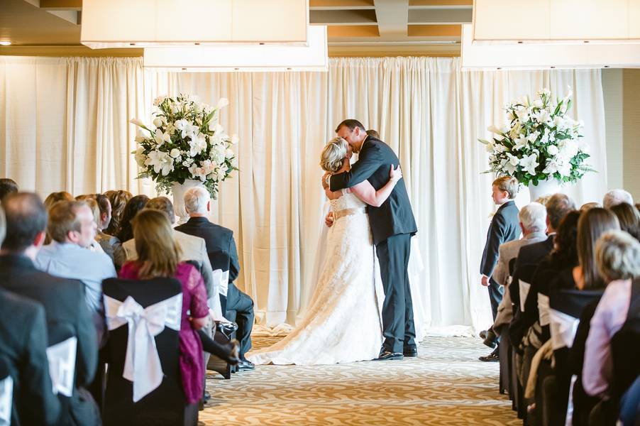 Hendren_McCrea_Jessika_Feltz_Photography_McCreaTBL1083_low