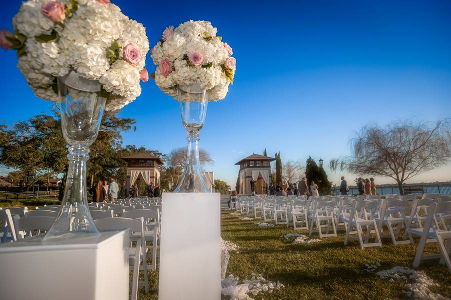 Denkins_Rahming_OurDayWeddingPhotography_DSC9400dvd_0_low