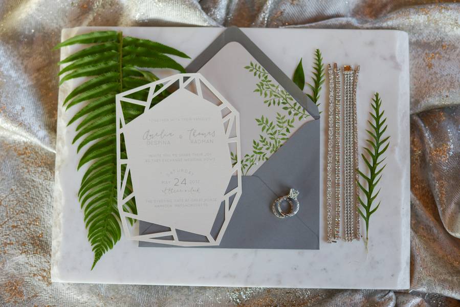 Pantone Color of the Year   Greenery Styled Shoot