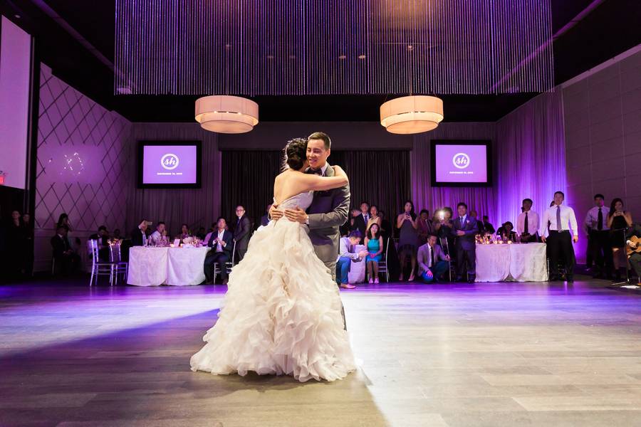 Contemporary Winter Wedding at The Grand Luxe