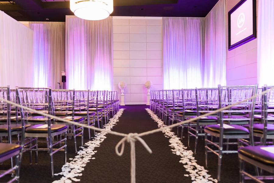 Contemporary Winter Wedding at The Grand Luxe