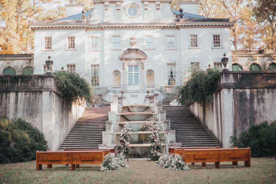 Whimsical Swan House Wedding