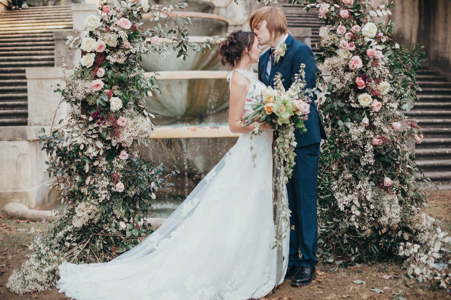 Whimsical Swan House Wedding